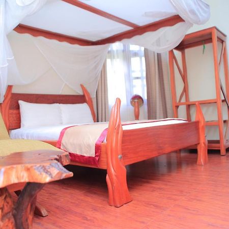 Wagga Resort Limited Mbarara Экстерьер фото